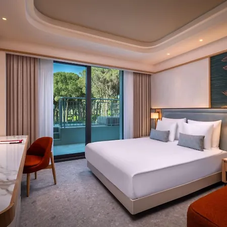 Hotel Trendy Perge &