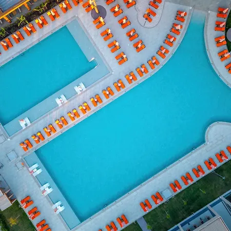 Hotel Trendy Perge &